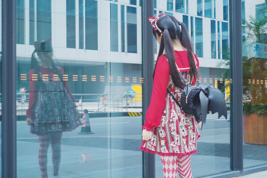 child in halloween costumer in japan