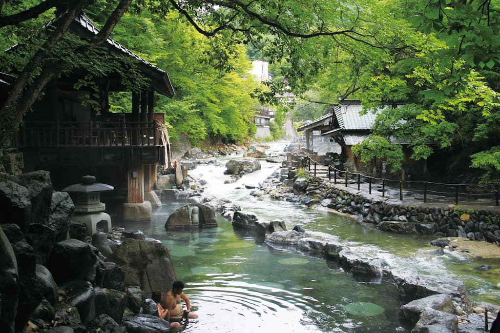 japanese private onsen in yamanashi