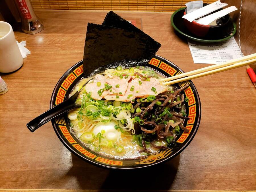 fukuoka must try food - tonkotsu ichiran hakata ramen