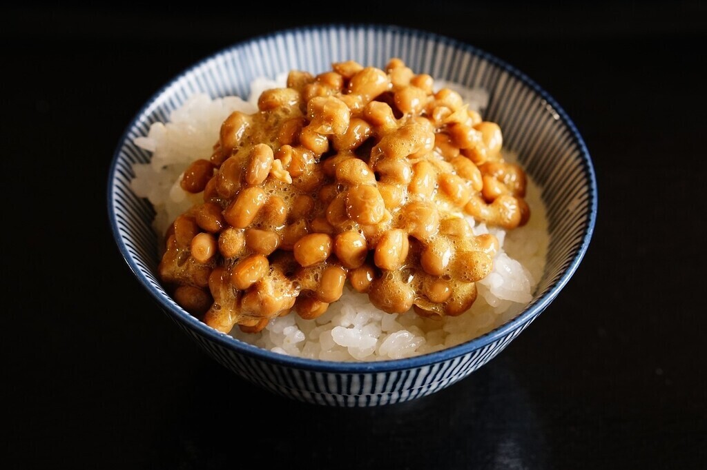 Japanese cuisine natto fermeted soy beans