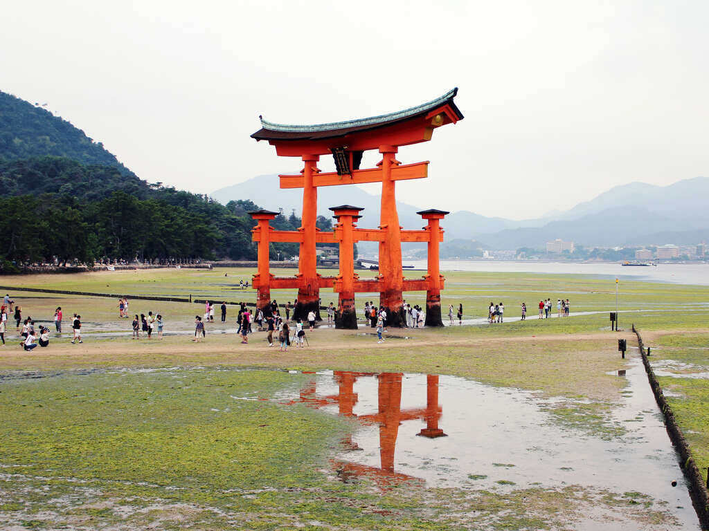 Hiroshima things to do - Seeing Itsukushima Shrine