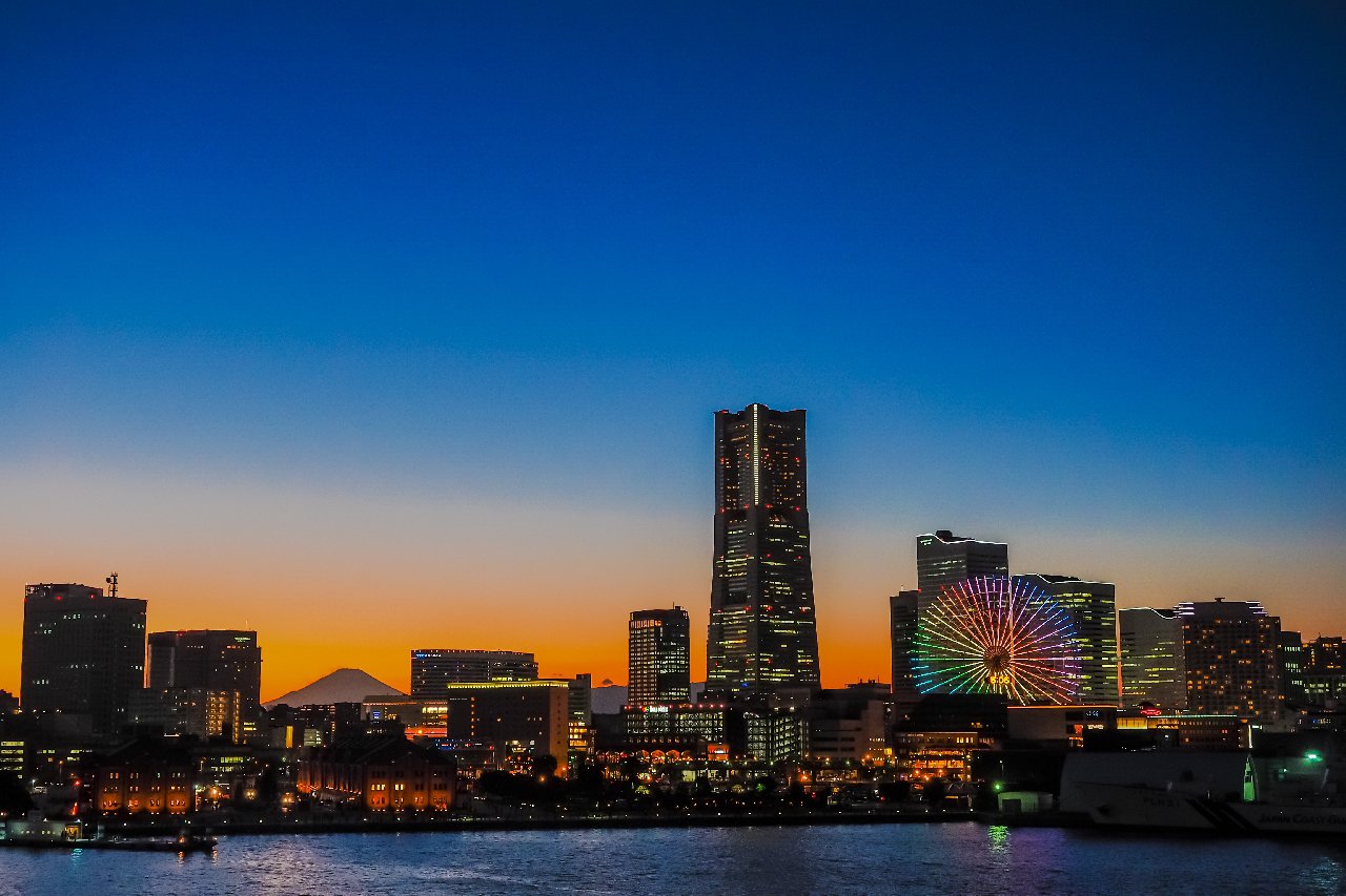 Things to do in Yokohama, sunset skyline