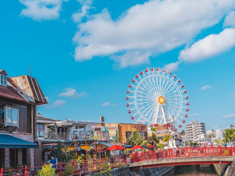 places to visit in okinawa, american village